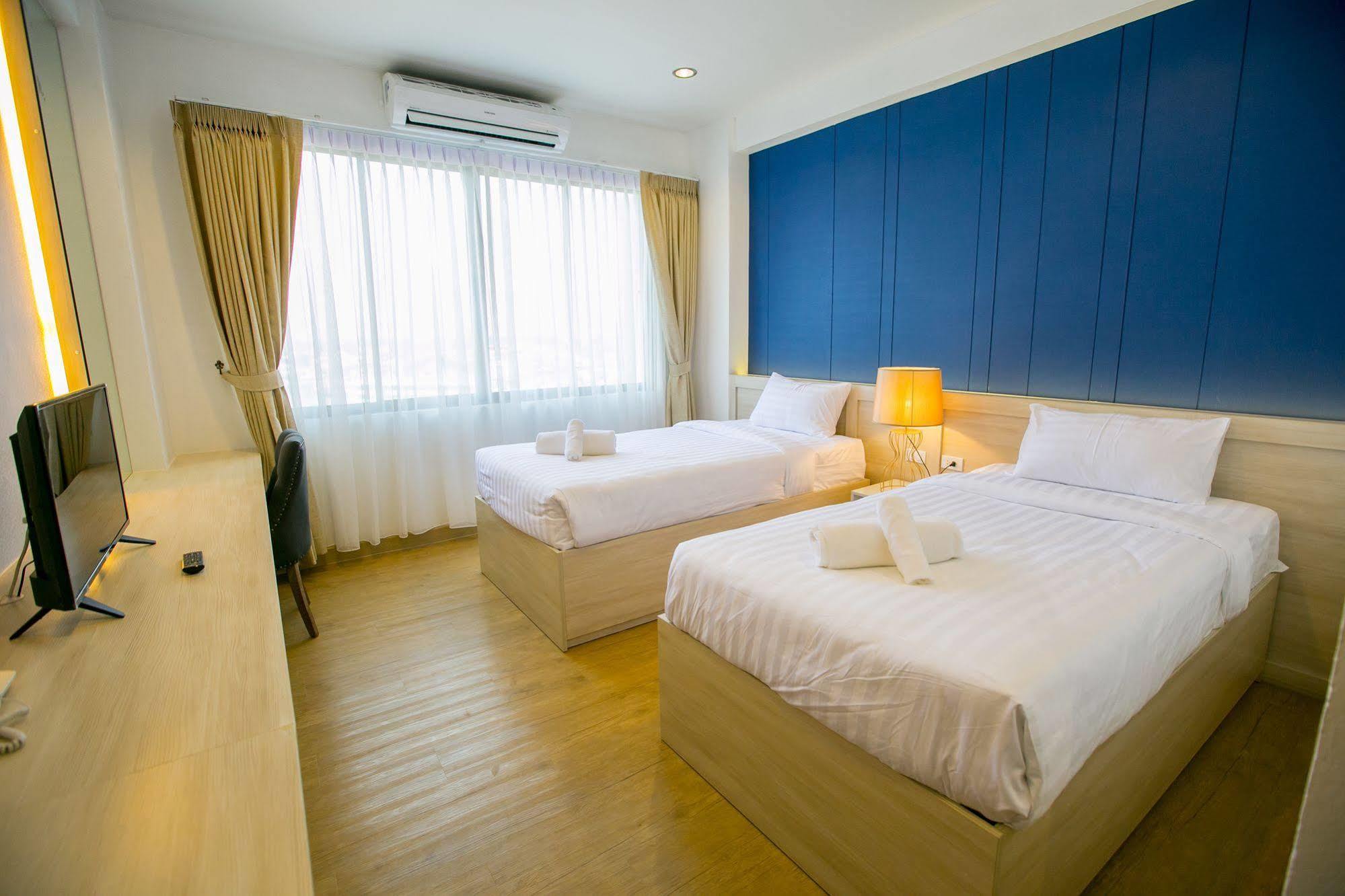 Phrae Nakara Hotel Exteriör bild