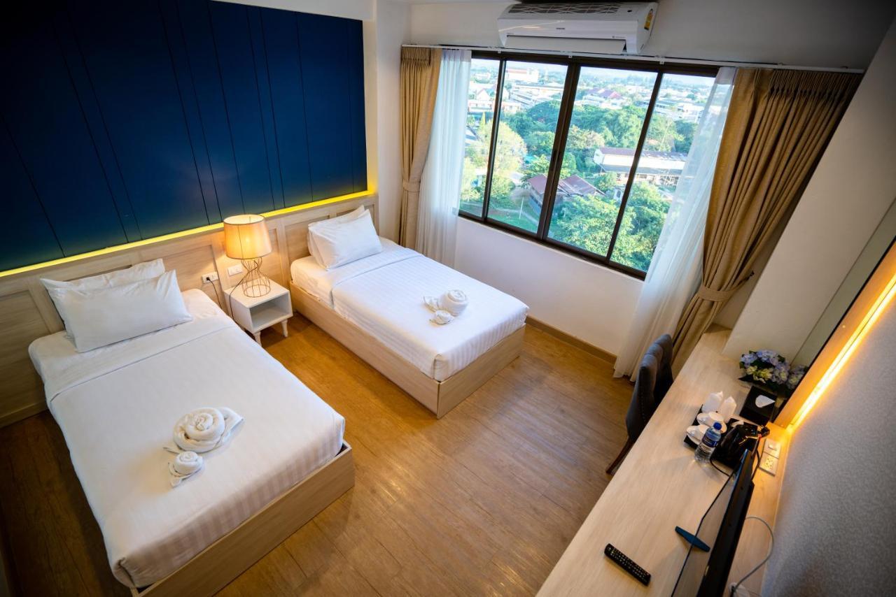 Phrae Nakara Hotel Exteriör bild