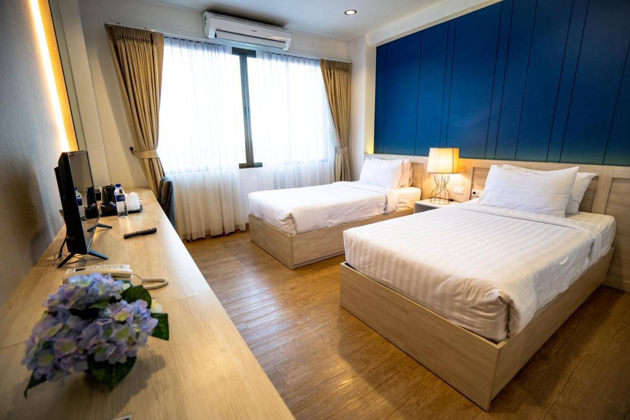 Phrae Nakara Hotel Exteriör bild